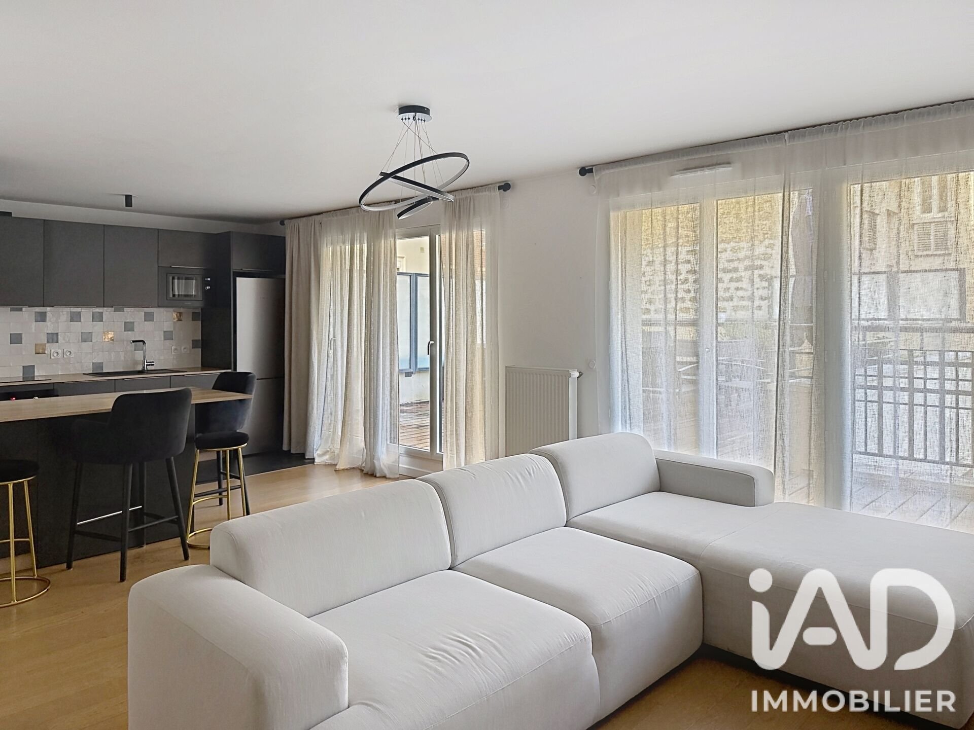 Appartement à louer, 79m², Levallois-Perret