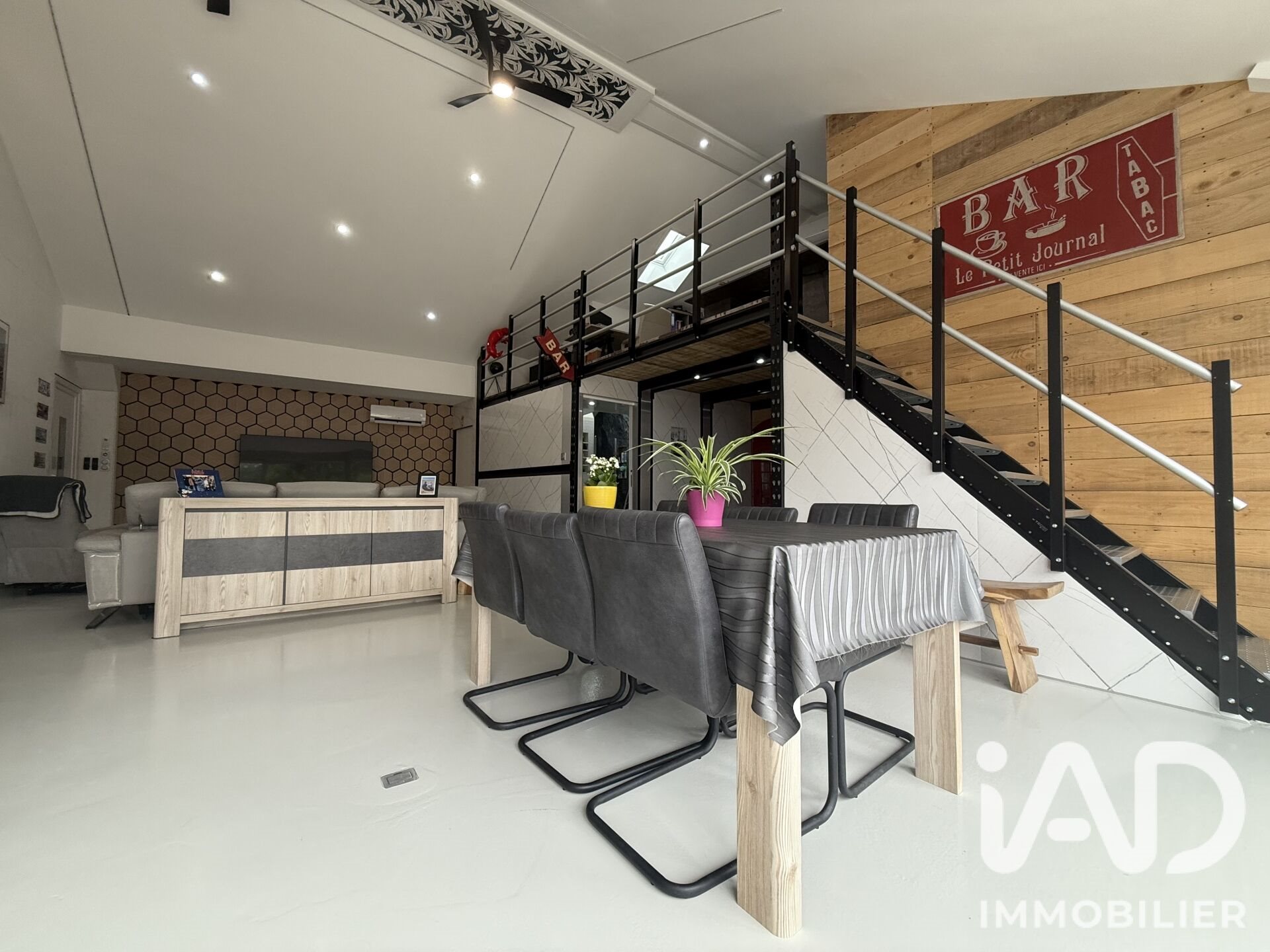 Maison à vendre, 2611m², Saint-Nicolas