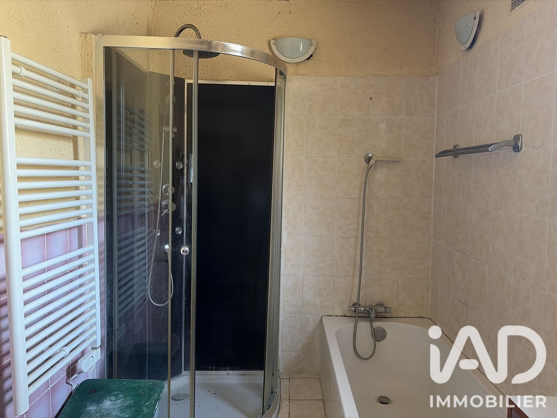 Maison à vendre, 80m², Désertines