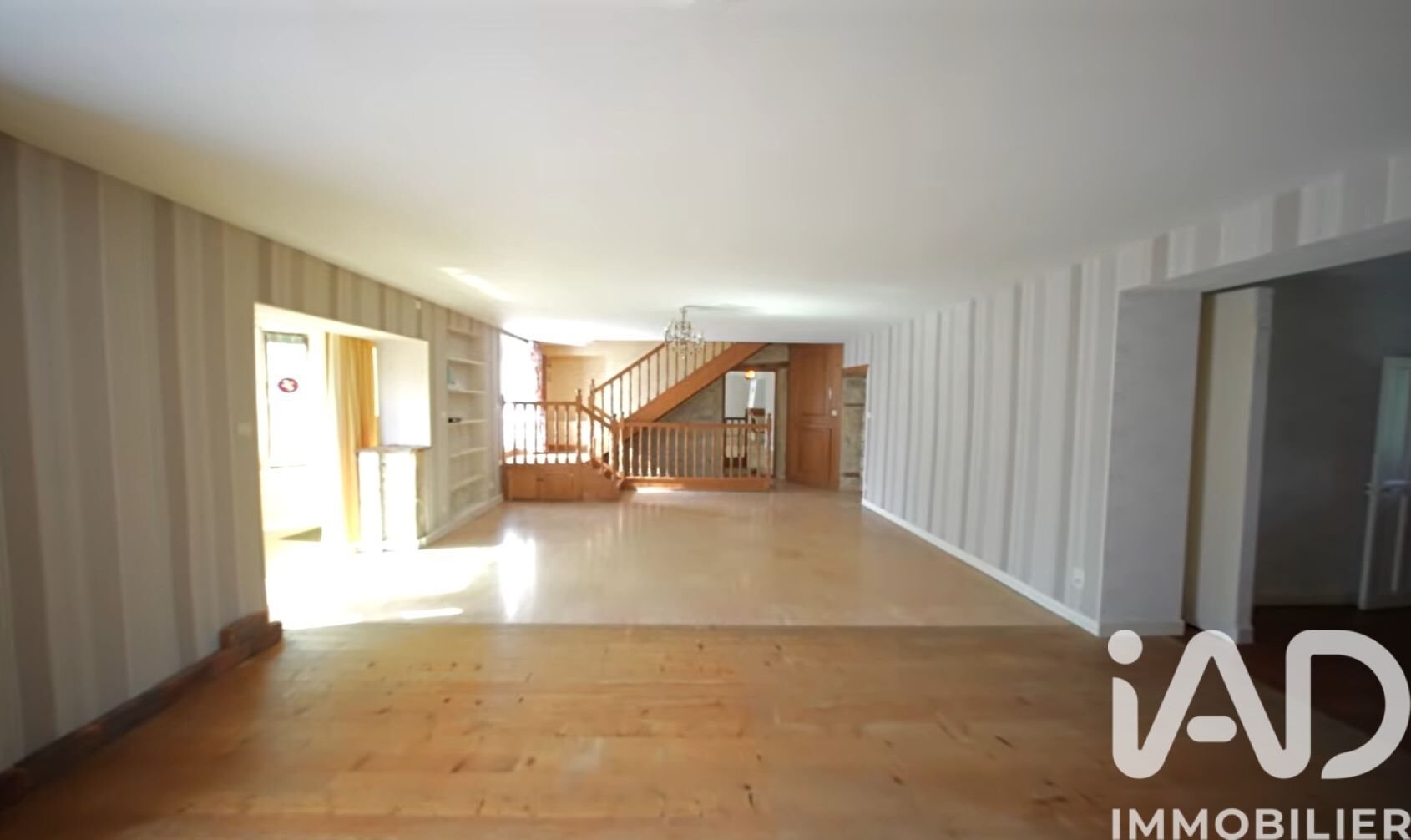 Maison à vendre, 430m², Damparis
