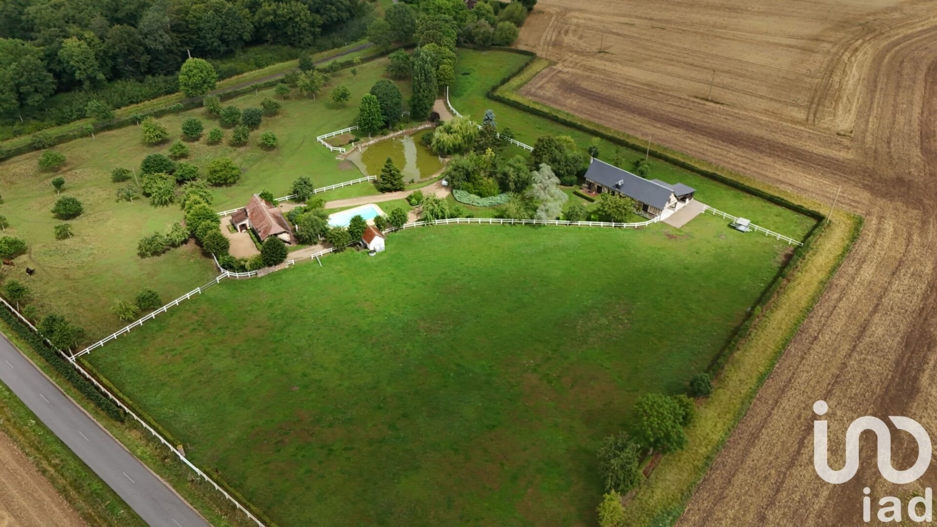 Maison à vendre, 175m², Conches-en-Ouche