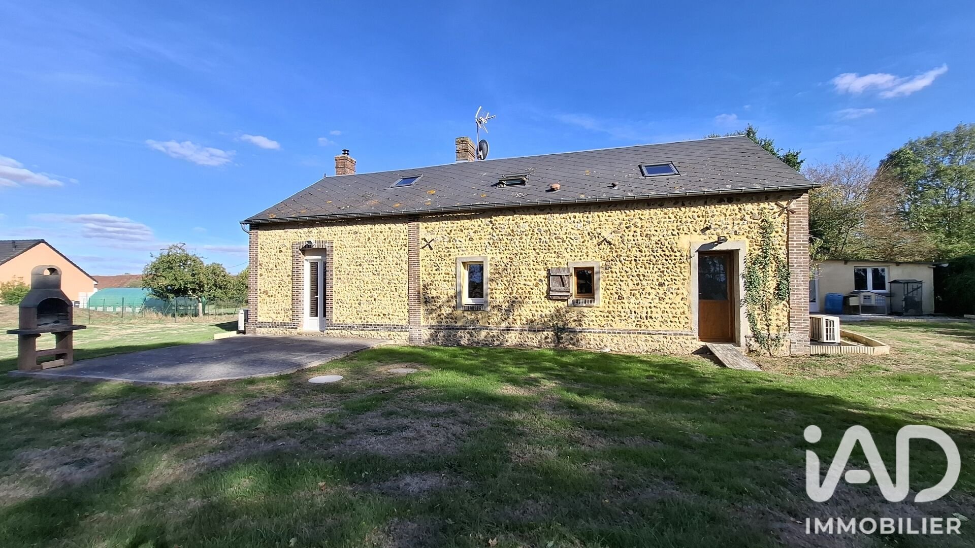 Maison à vendre, 112m², Saint-Antonin-de-Sommaire