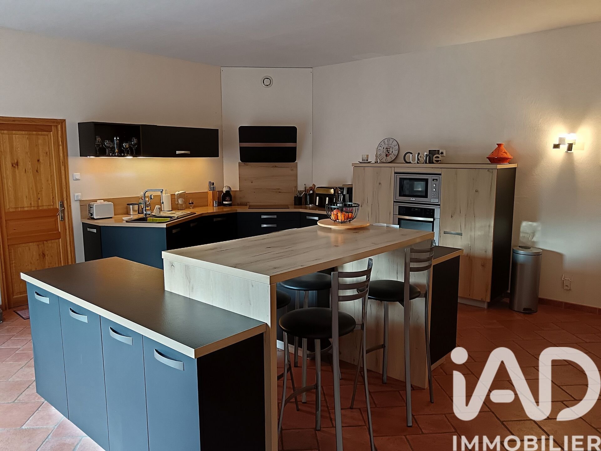 Maison à vendre, 197m², Hondouville