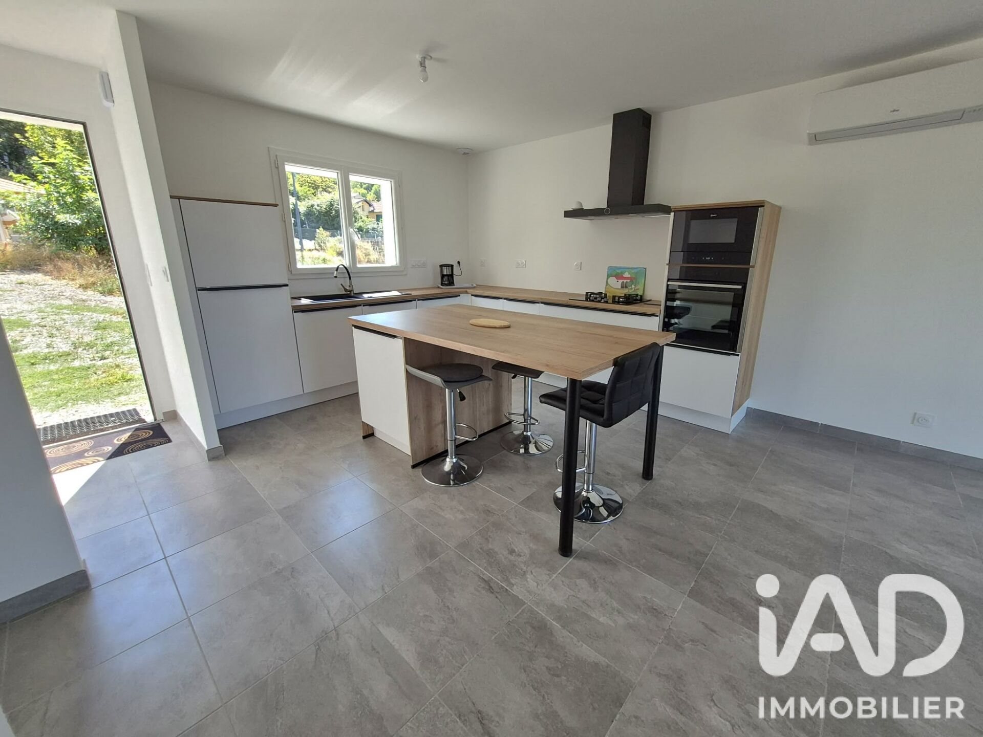 Maison à vendre, 70m², Aussillon