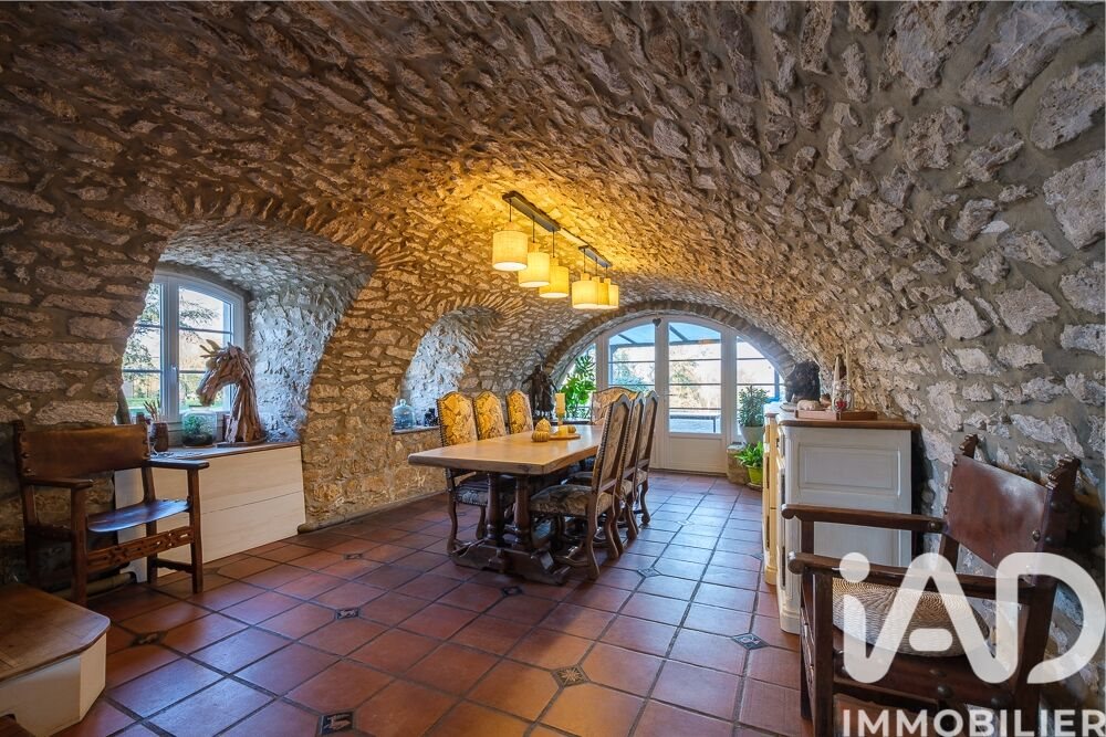 Maison à vendre, 215m², Septeuil
