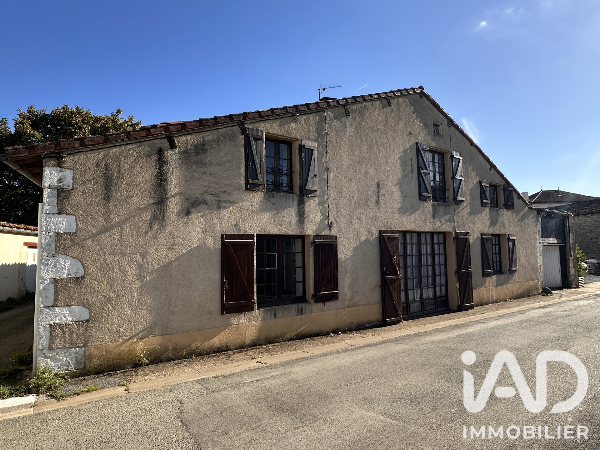 Maison à vendre, 236m², Limalonges