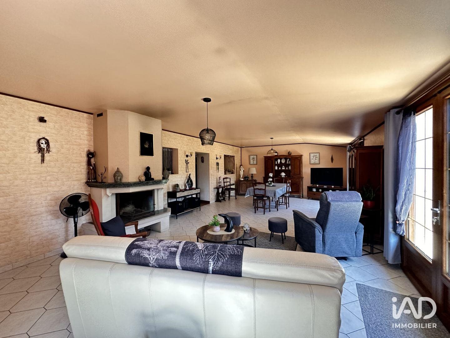 Maison à vendre, 123m², Chef-Boutonne