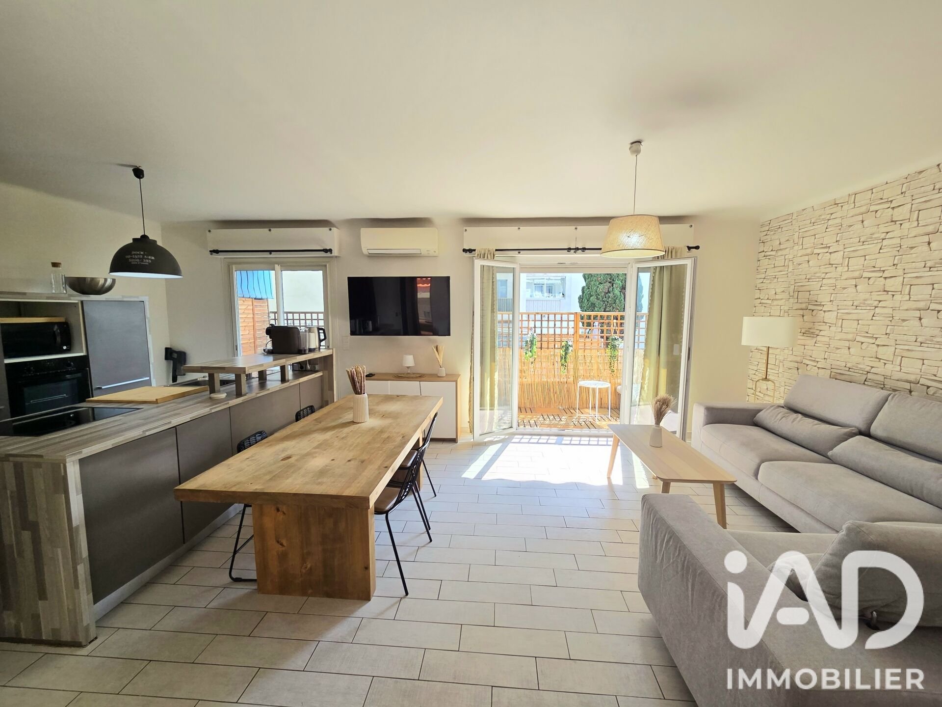 Appartement à louer, 65m², Antibes