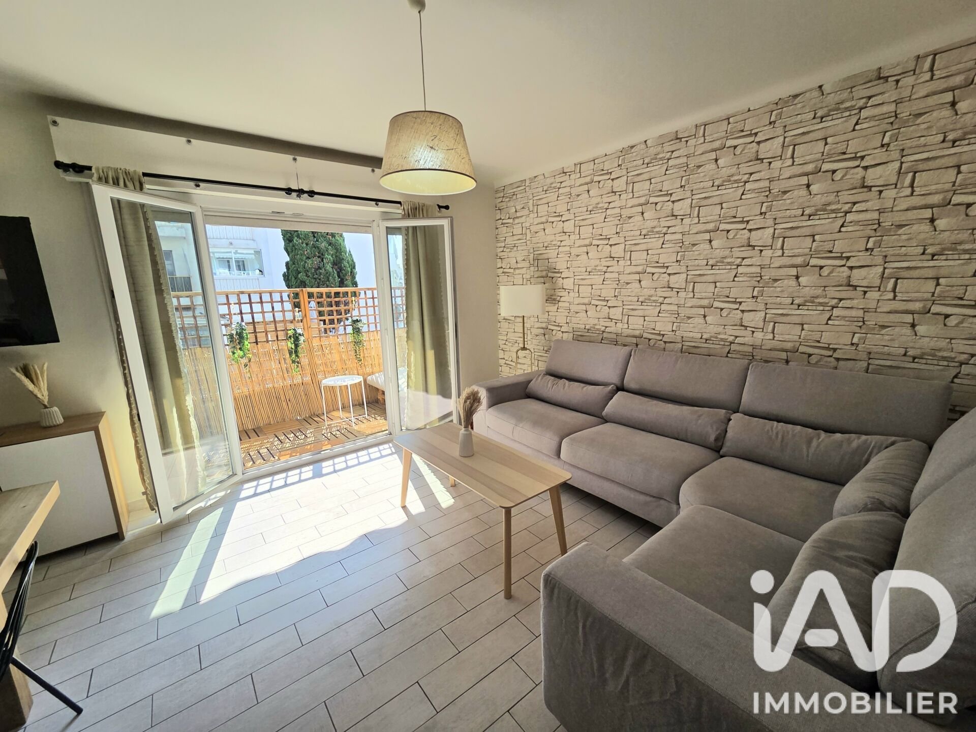 Appartement à louer, 65m², Antibes