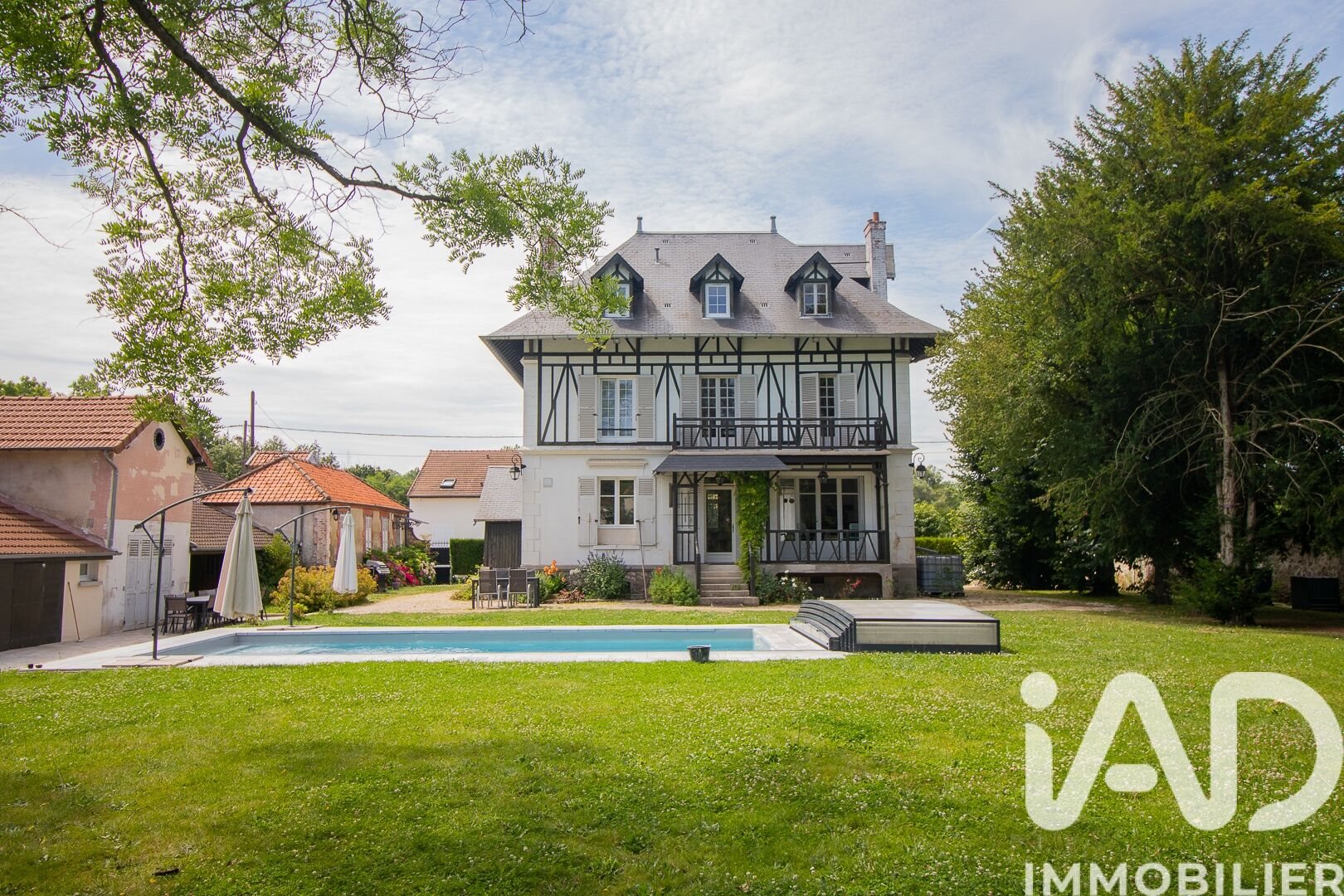 Maison à vendre, 254m², Crouy-sur-Ourcq