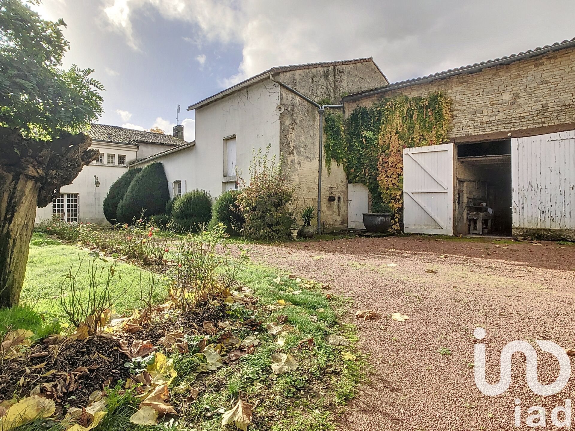 Maison à vendre, 259m², Villefagnan