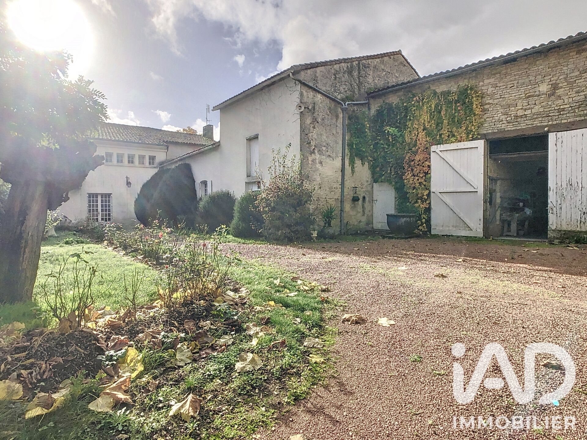 Maison à vendre, 259m², Villefagnan