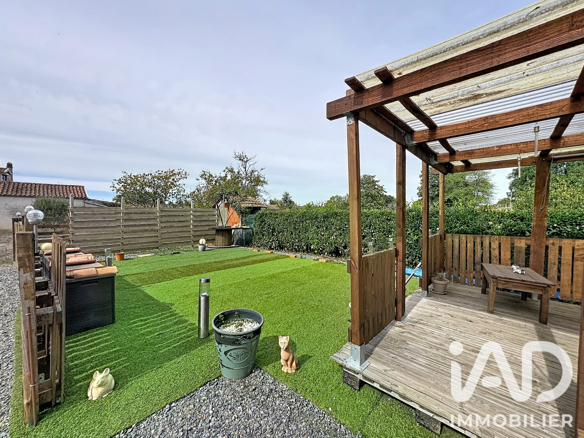 Maison à vendre, 170m², Terres-de-Haute-Charente