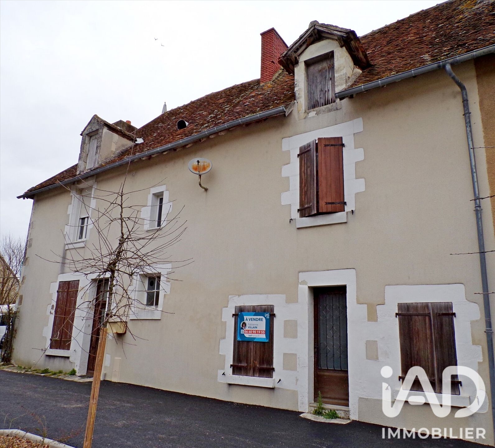 Maison à vendre, 140m², Saint-Genou