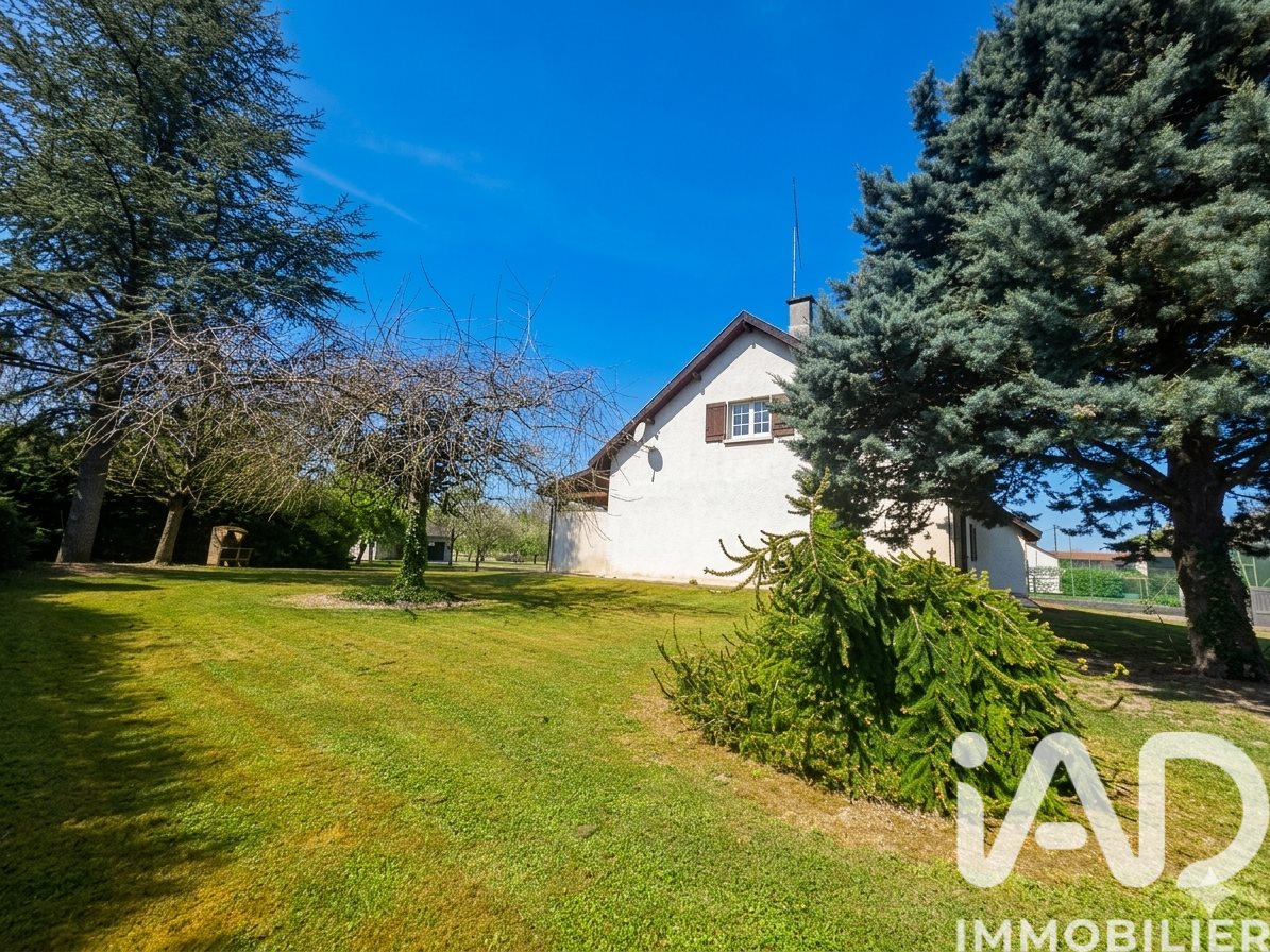 Maison à vendre, 151m², Saint-Amand-sur-Fion