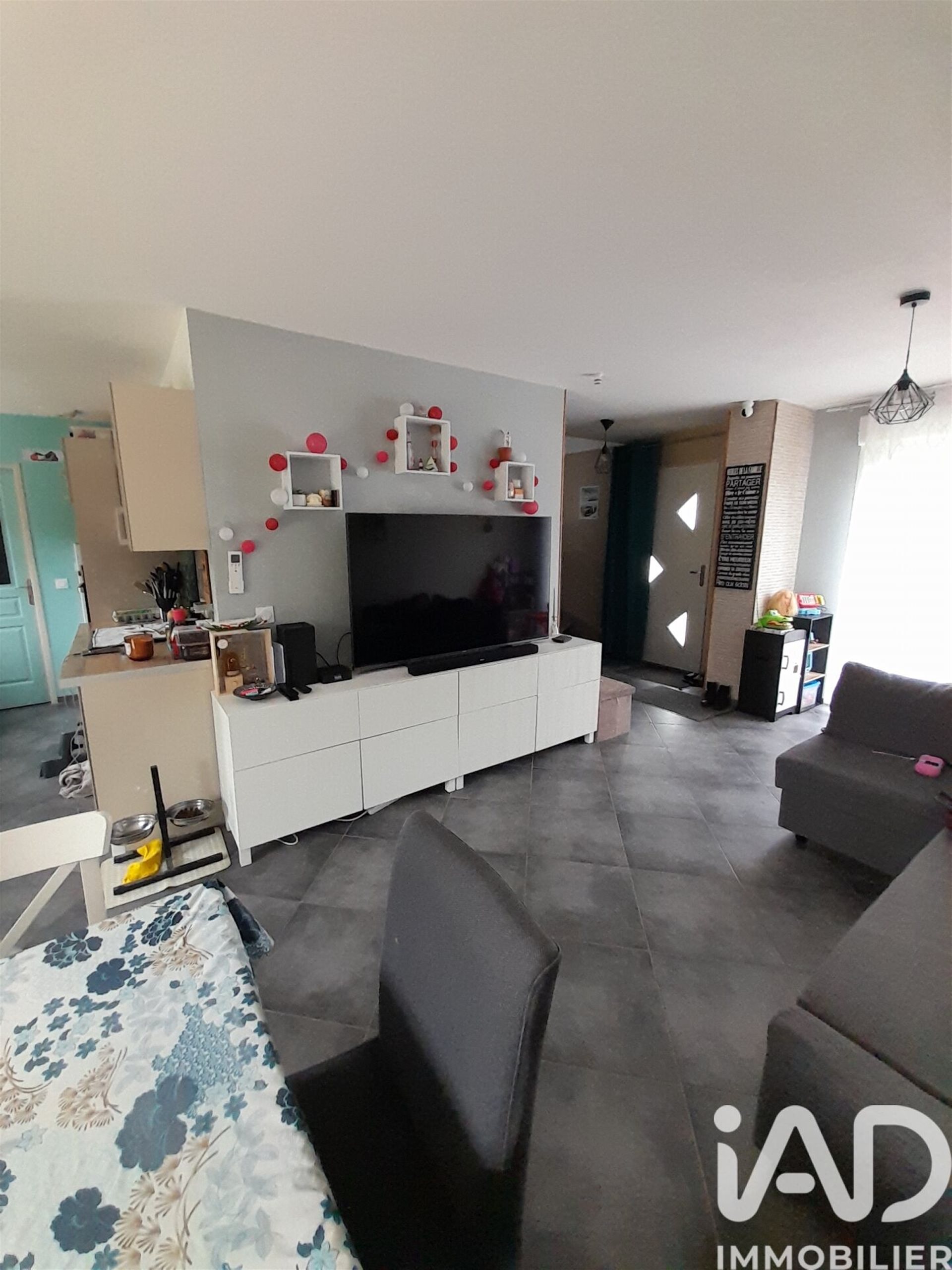 Maison à vendre, 109m², Domptin