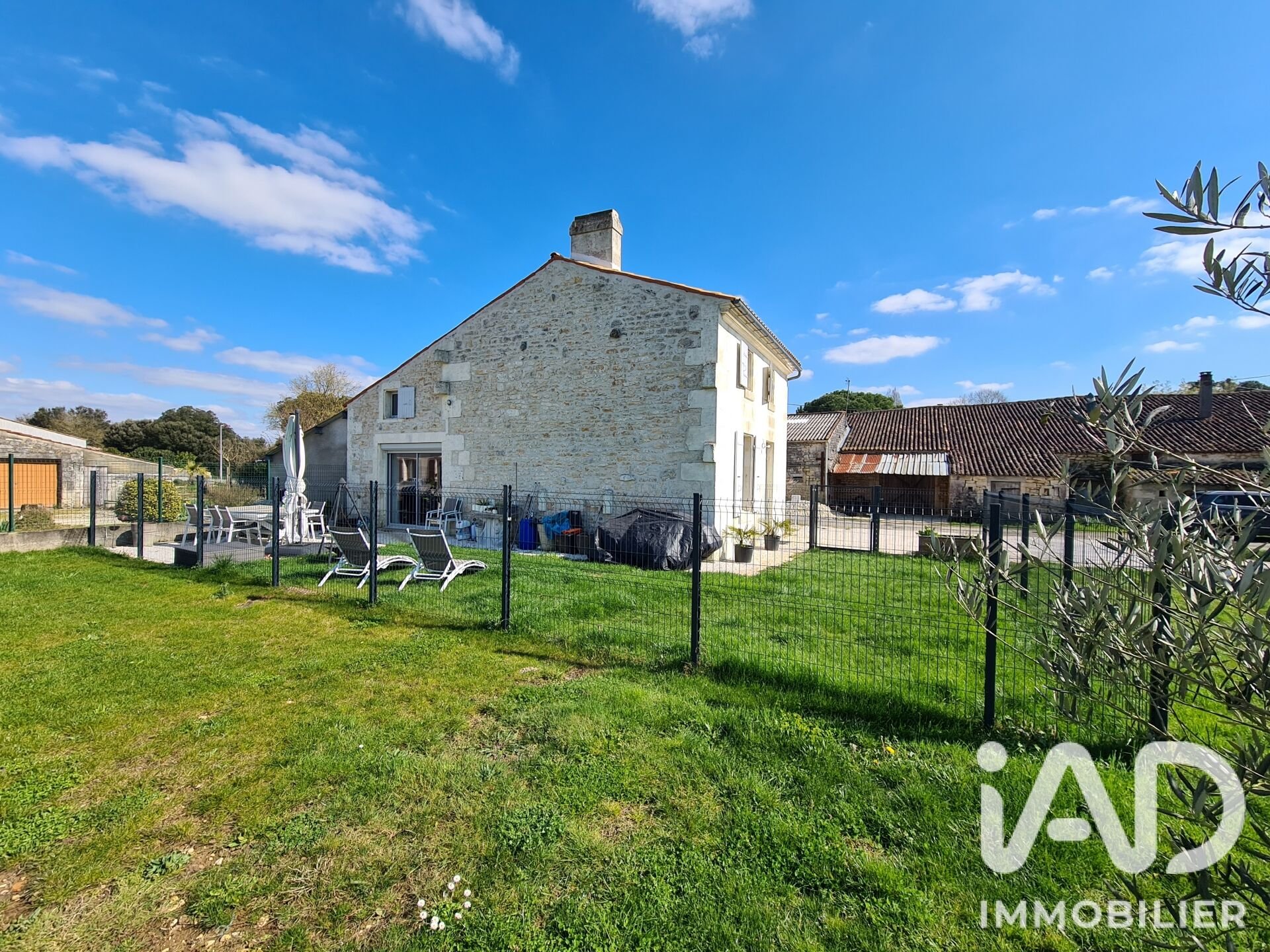 Maison à vendre, 90m², Saint-Porchaire