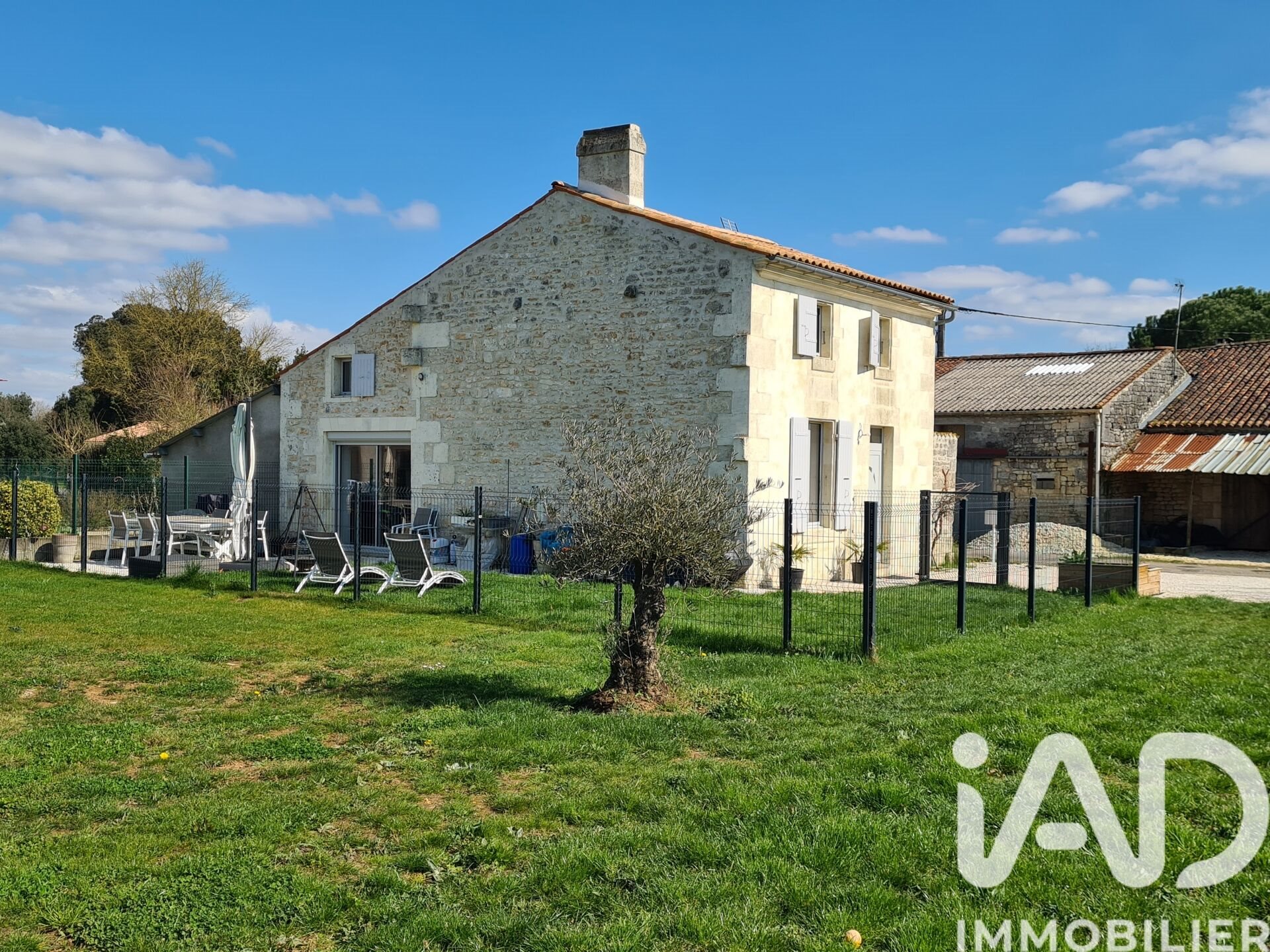 Maison à vendre, 90m², Saint-Porchaire