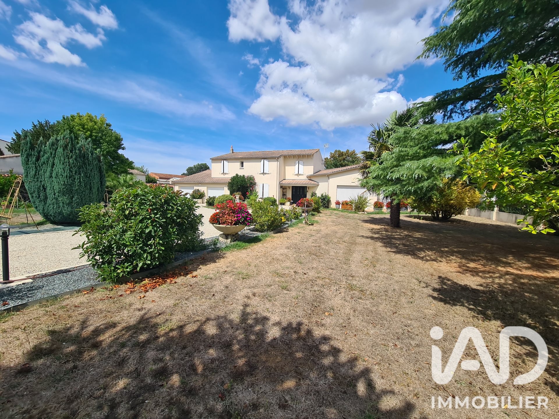 Maison à vendre, 222m², Saint-Porchaire