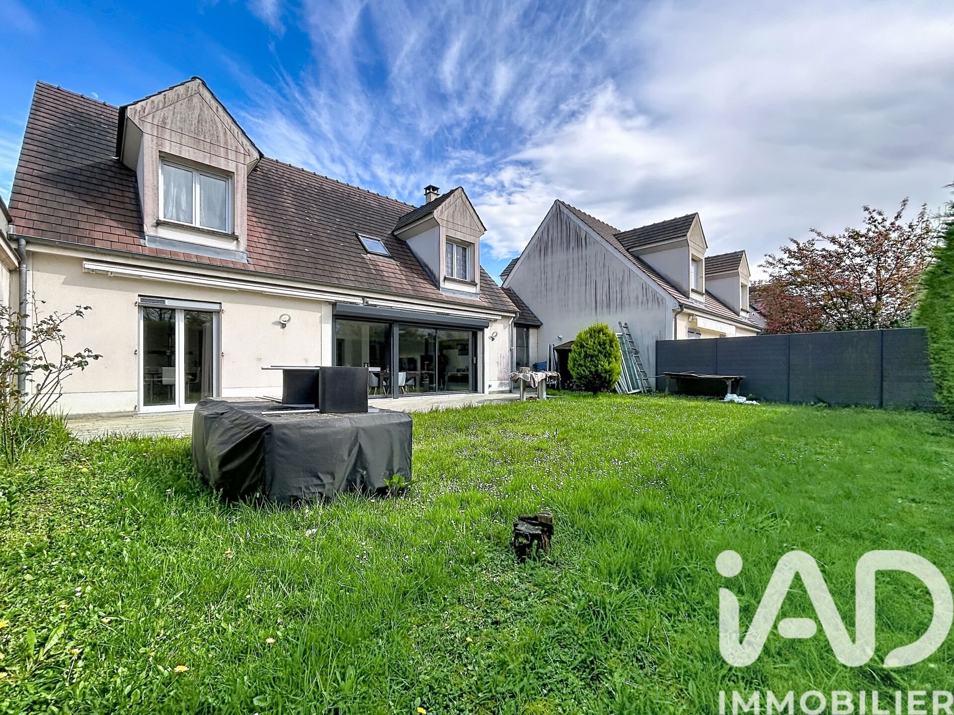 Maison à vendre, 141m², Bussy-Saint-Georges