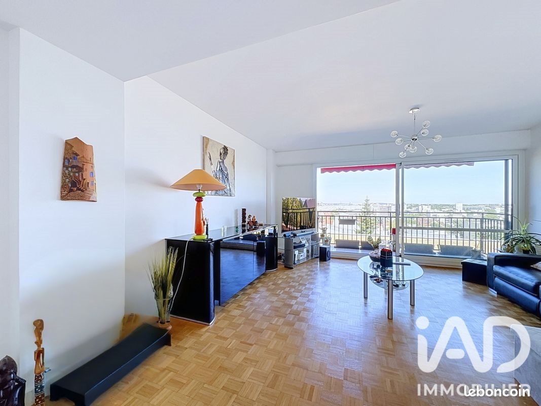 Appartement à vendre, 70m², Rueil-Malmaison