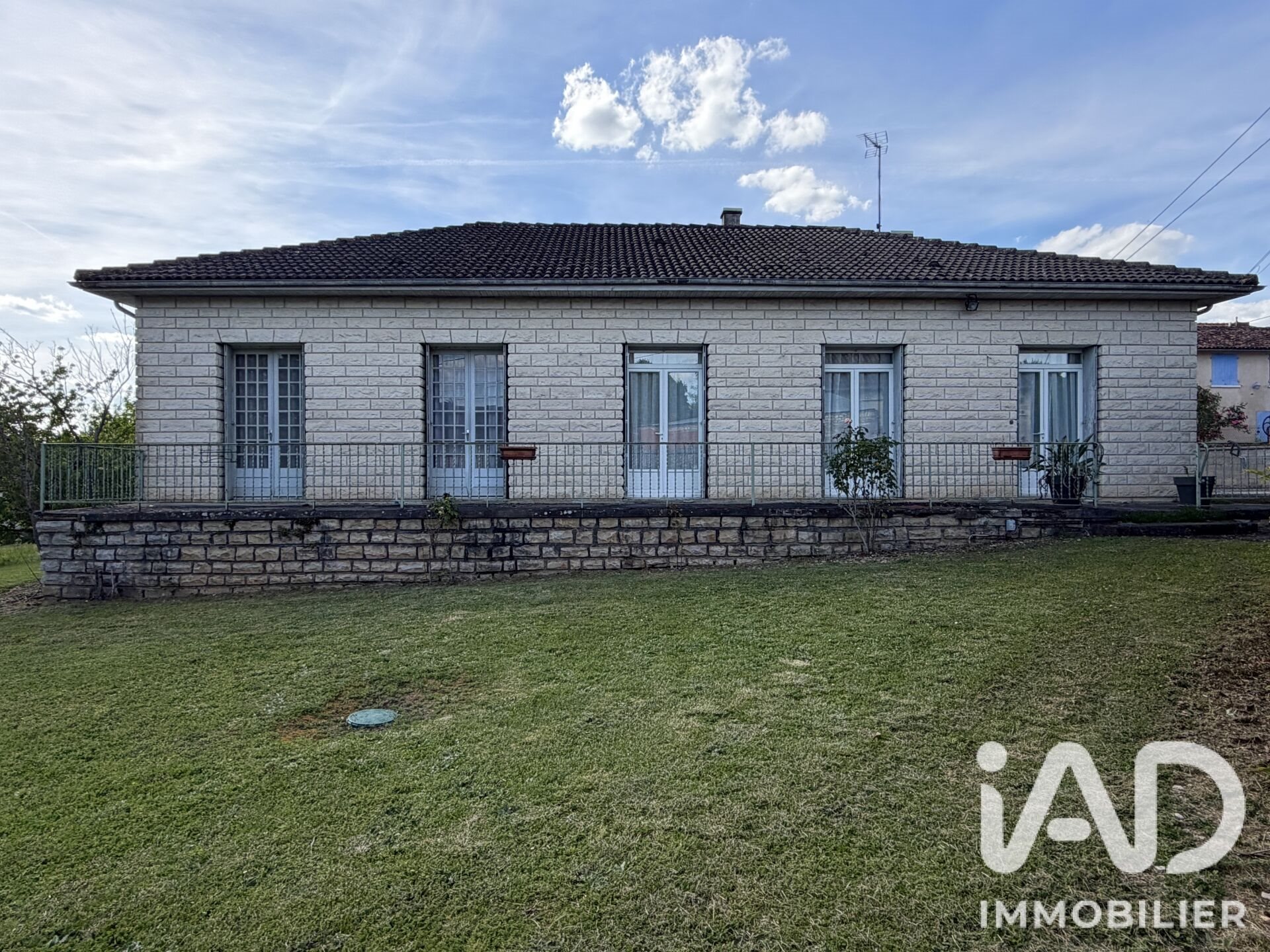 Maison à vendre, 135m², Aunac