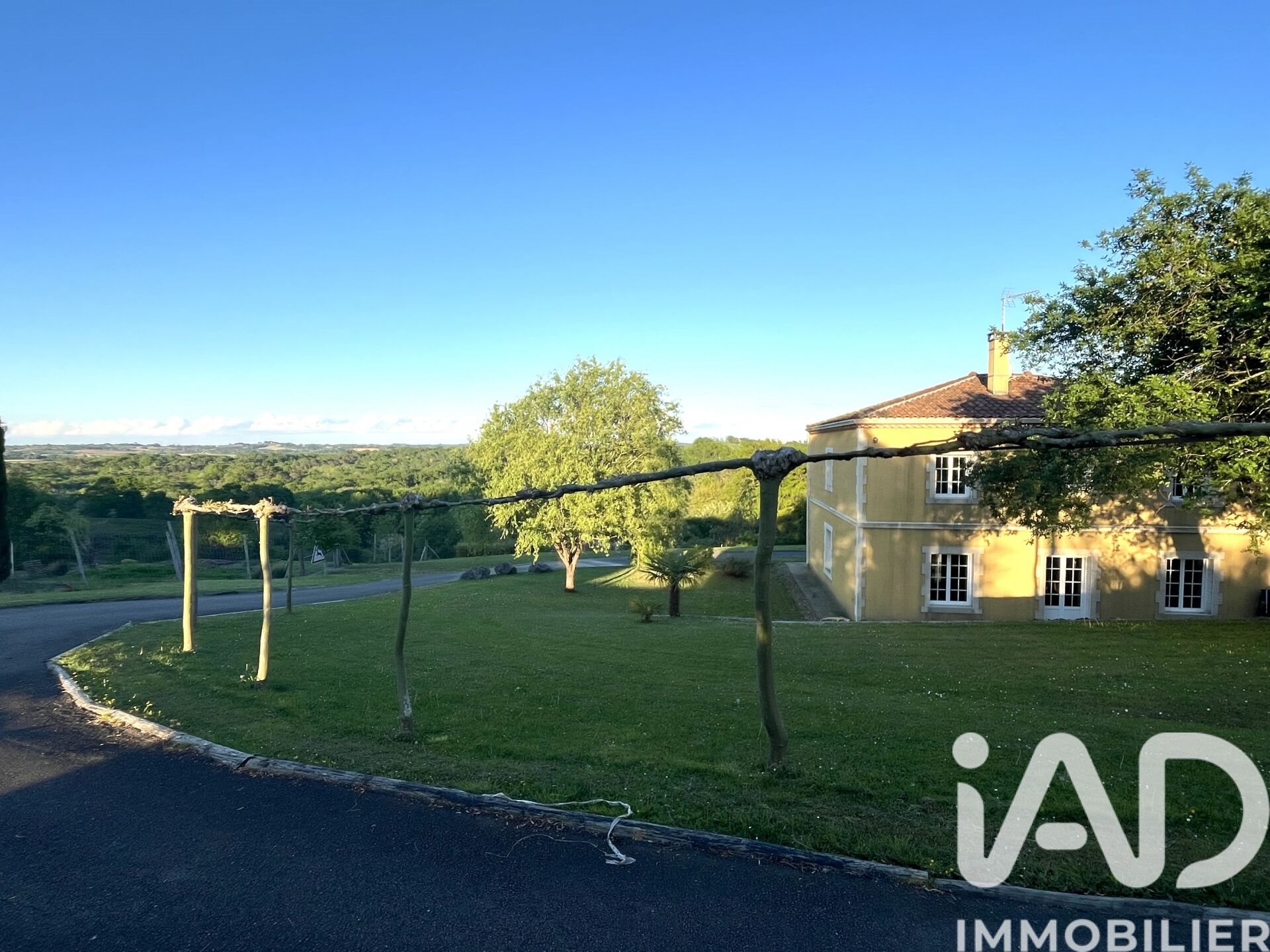 Maison à vendre, 194m², Saint-Lon-les-Mines