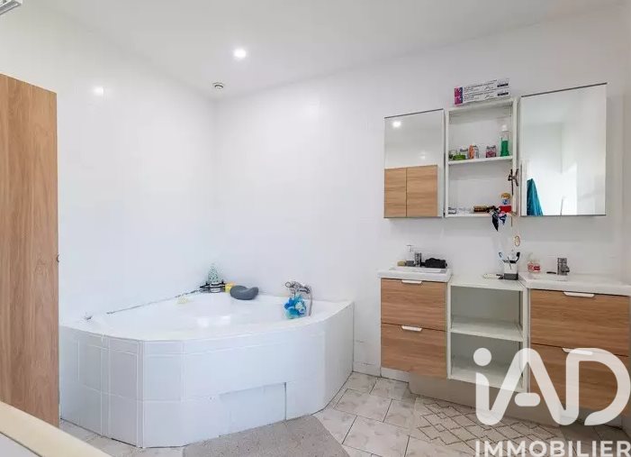 Maison à vendre, 114m², Poursay-Garnaud