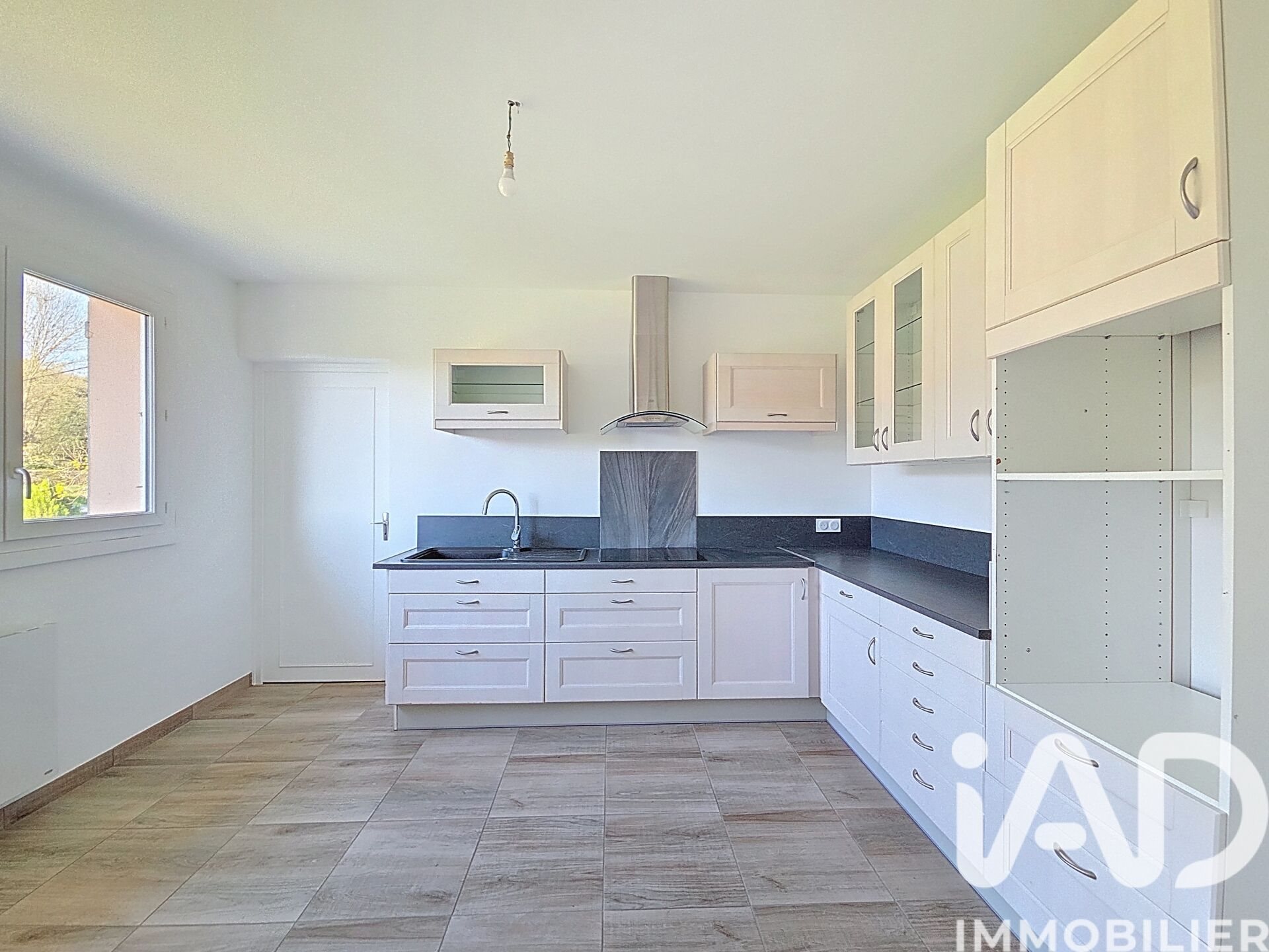 Maison à vendre, 120m², Pavie