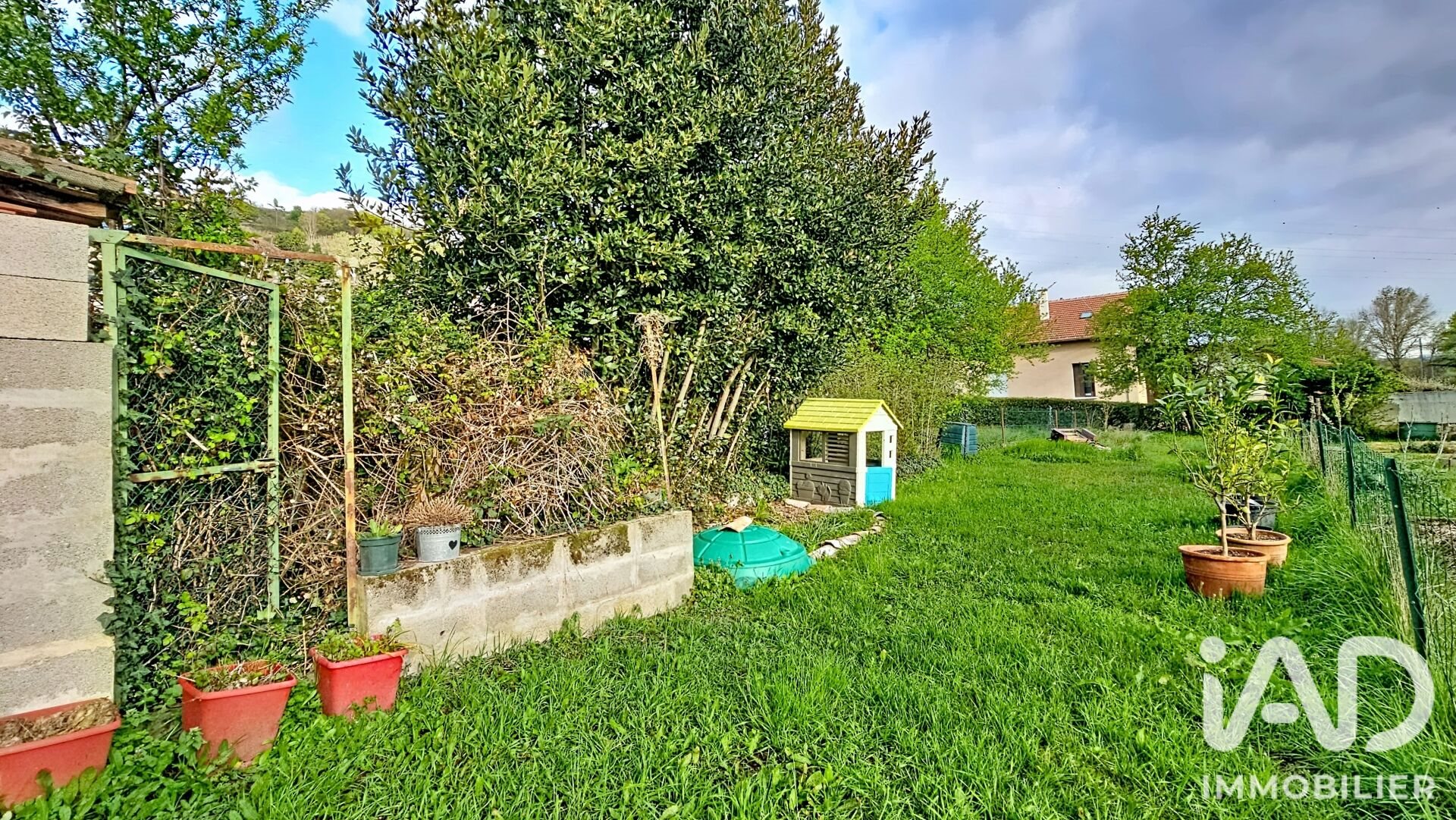 Maison à louer, 110m², Limony