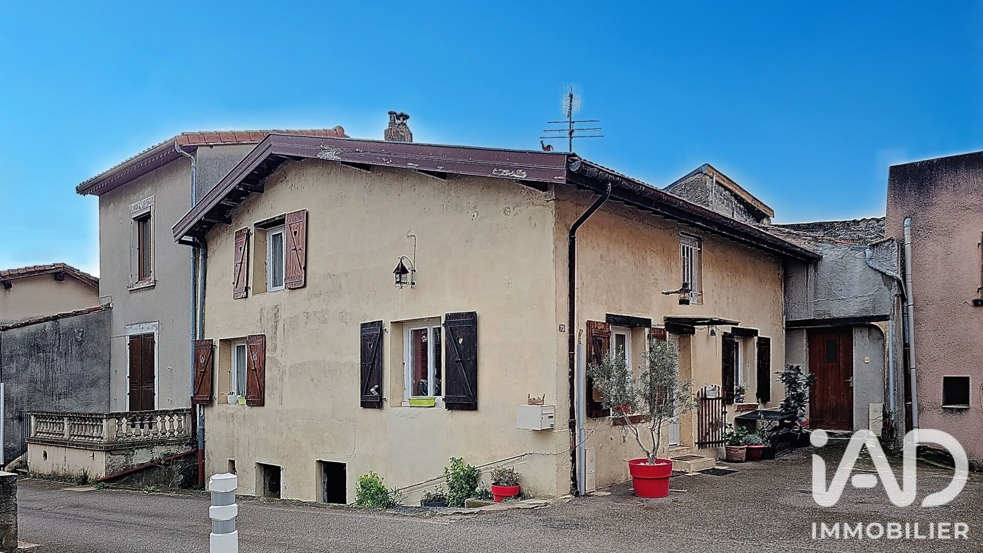 Maison à louer, 110m², Limony