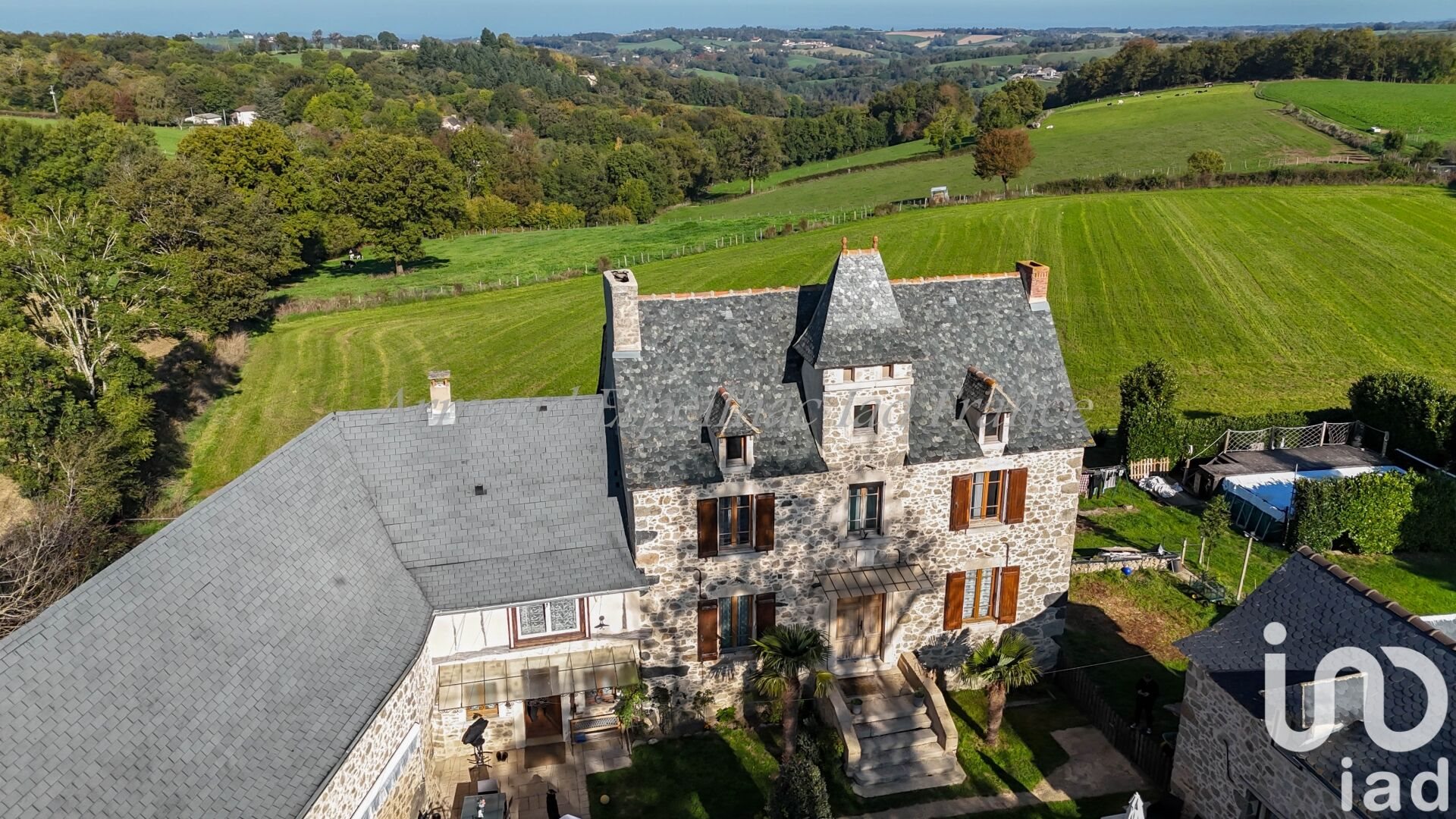 Maison à vendre, 215m², Maleville