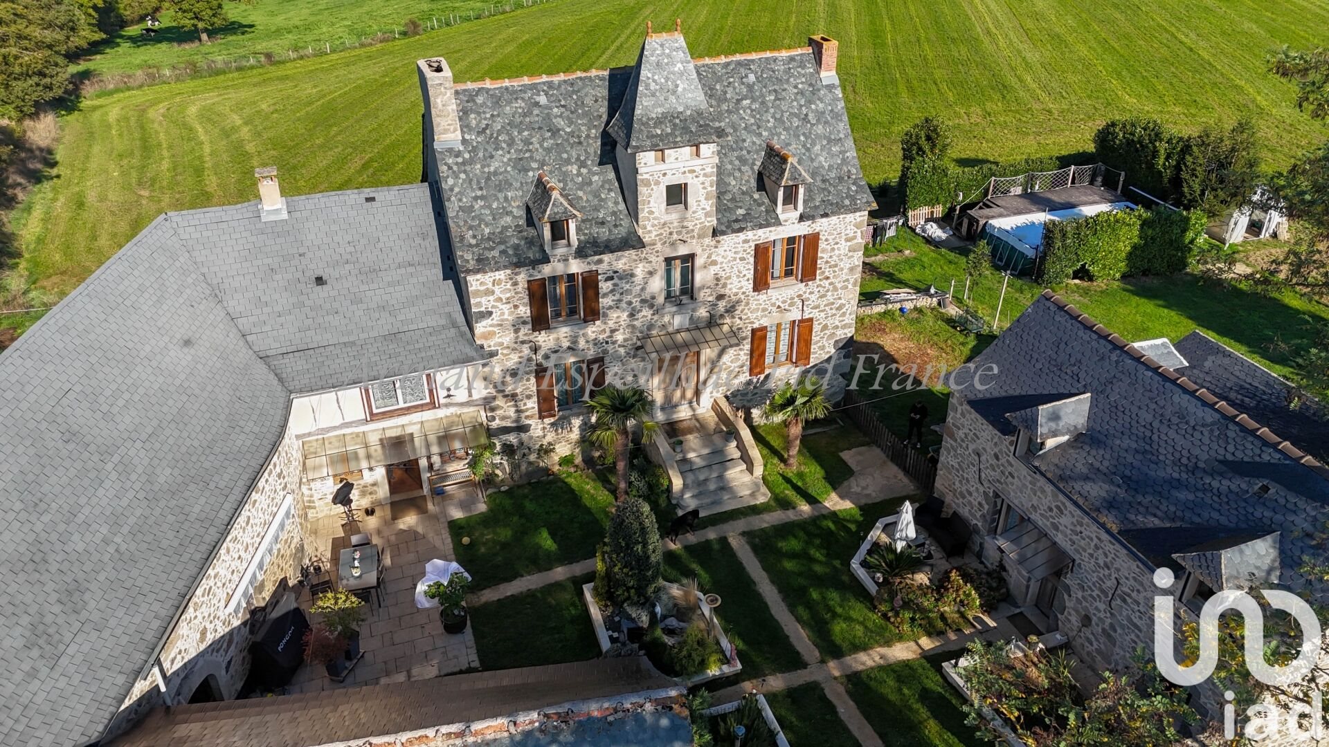 Maison à vendre, 215m², Maleville