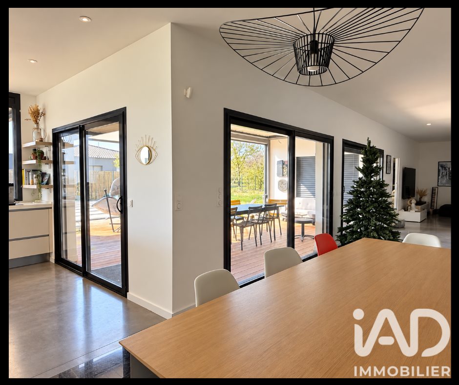 Maison à vendre, 250m², Lavernose-Lacasse