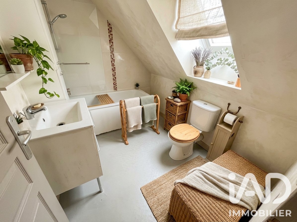 Maison à vendre, 86m², Neuville-Ferrières