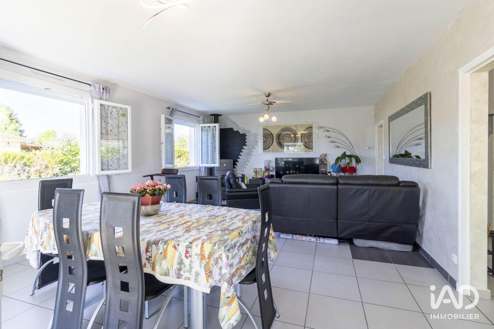 Maison à vendre, 134m², Pineuilh