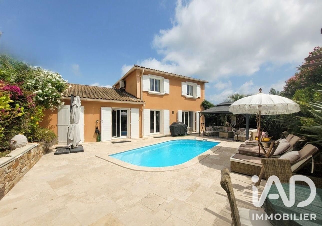 Maison à vendre, 153m², La Croix-Valmer