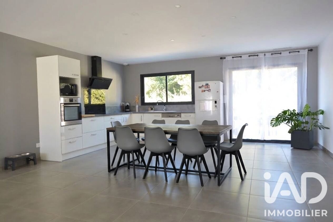 Maison à vendre, 130m², Ornaisons
