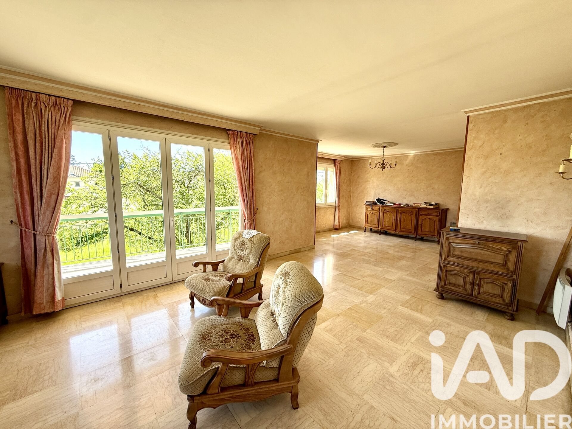 Maison à vendre, 153m², Charnay-lès-Mâcon