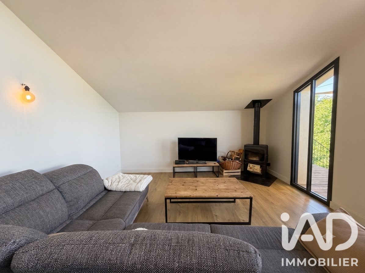 Maison à vendre, 216m², Charnay-lès-Mâcon