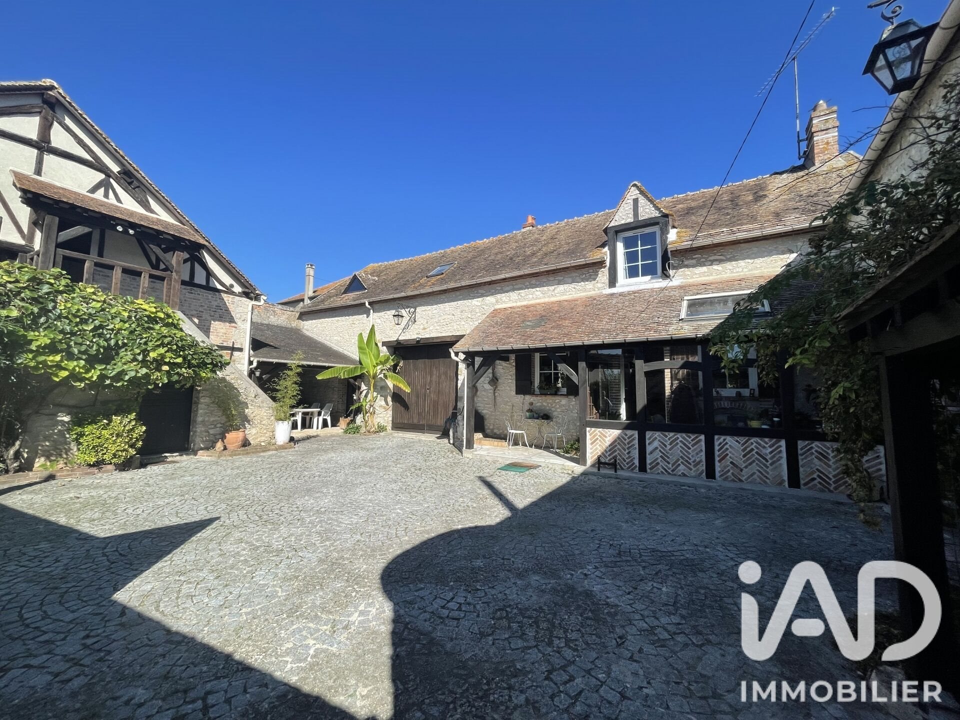 Maison à vendre, 257m², Saint-Germain-Laval