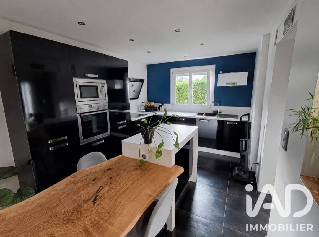Maison à vendre, 120m², Pringy