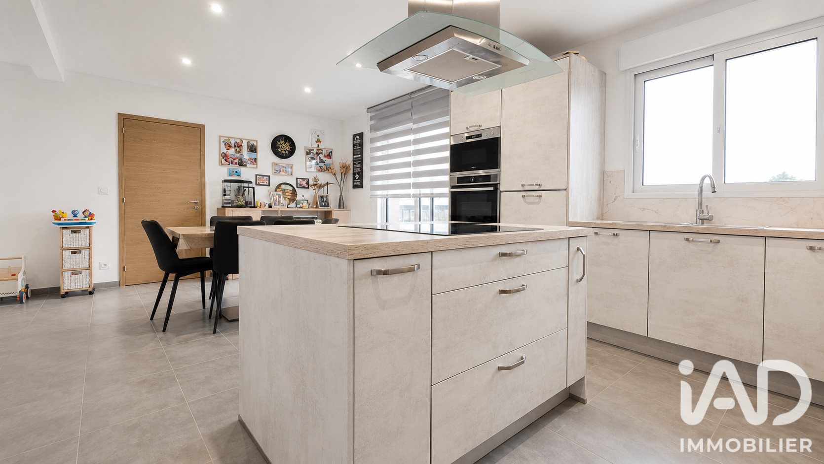 Maison à vendre, 150m², Warcq