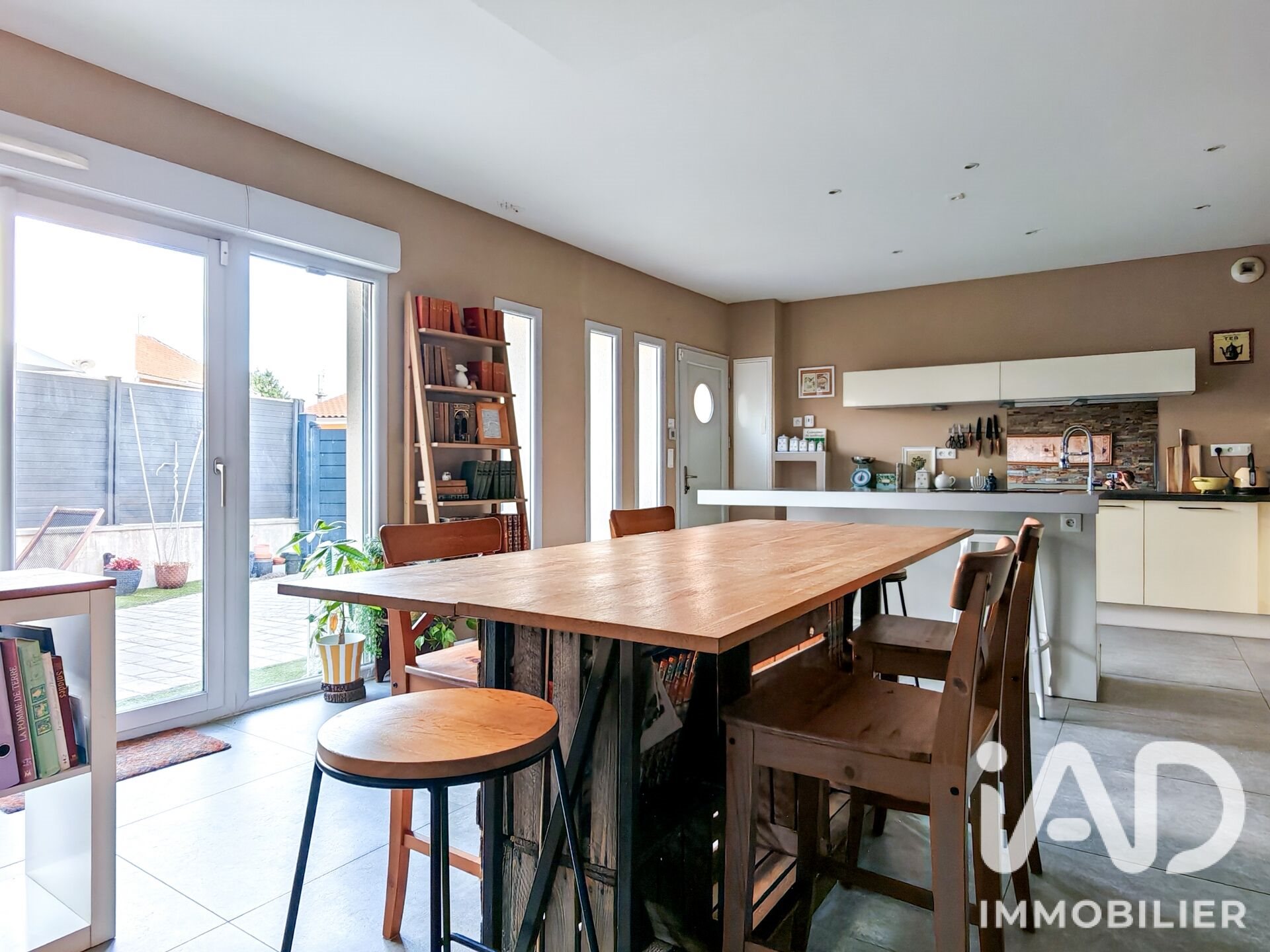 Maison à vendre, 128m², Miribel