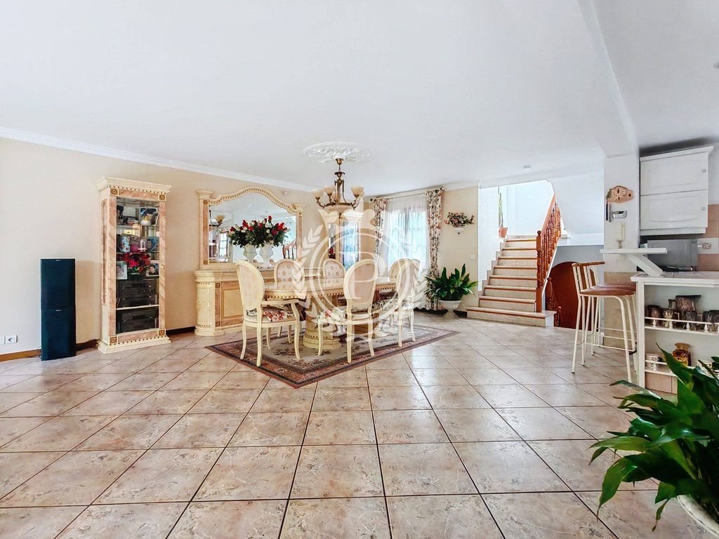 Maison à vendre, 160m², Bondy