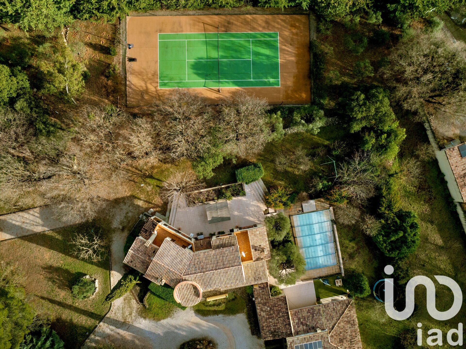 Maison à vendre, 270m², Saint-Maximin-la-Sainte-Baume
