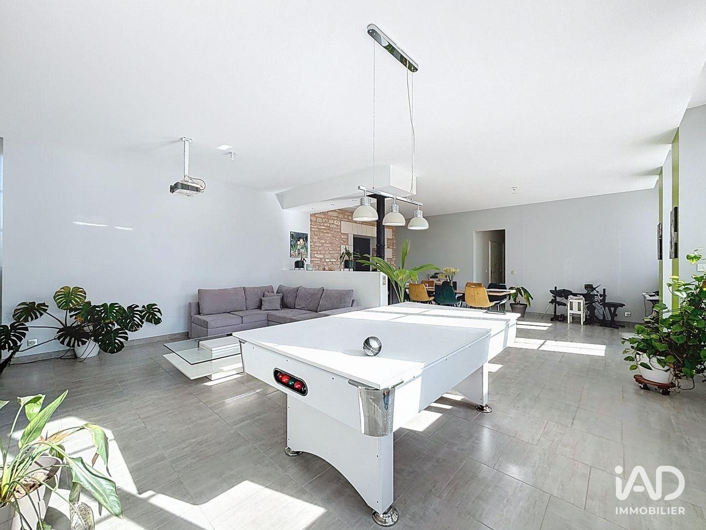 Maison à vendre, 210m², Champigny en Rochereau