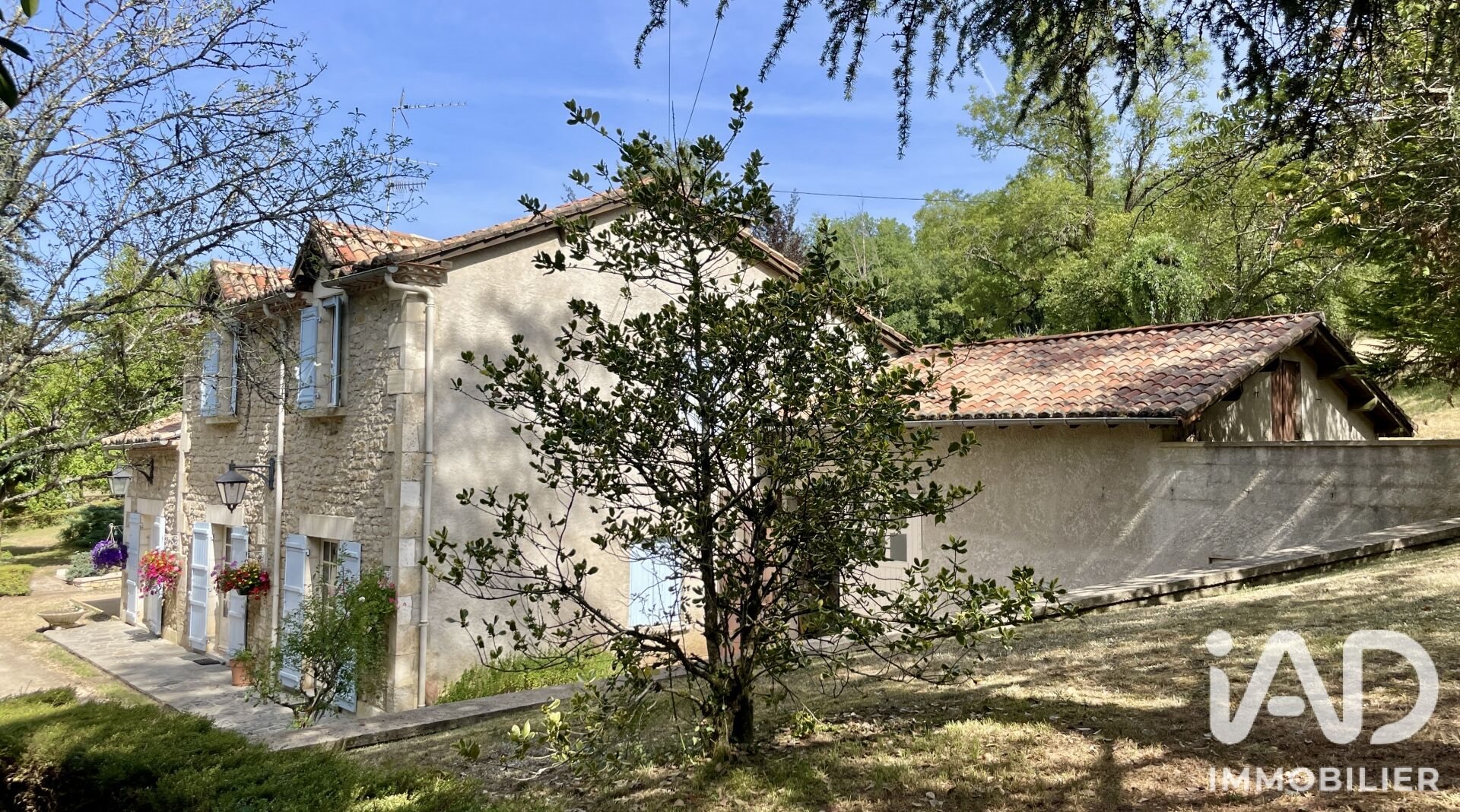 Maison à vendre, 260m², Thiviers