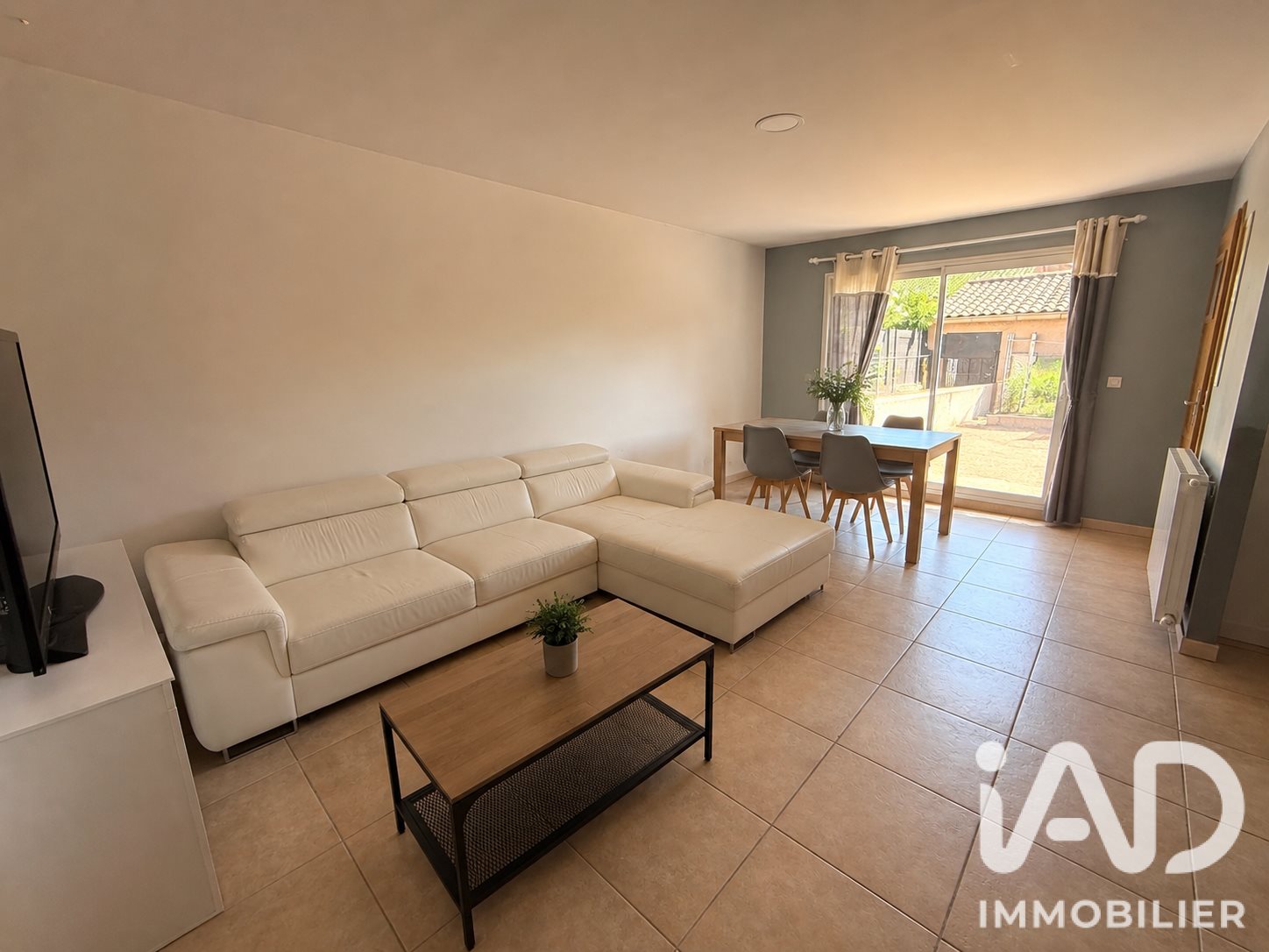 Maison à louer, 76m², Aubord