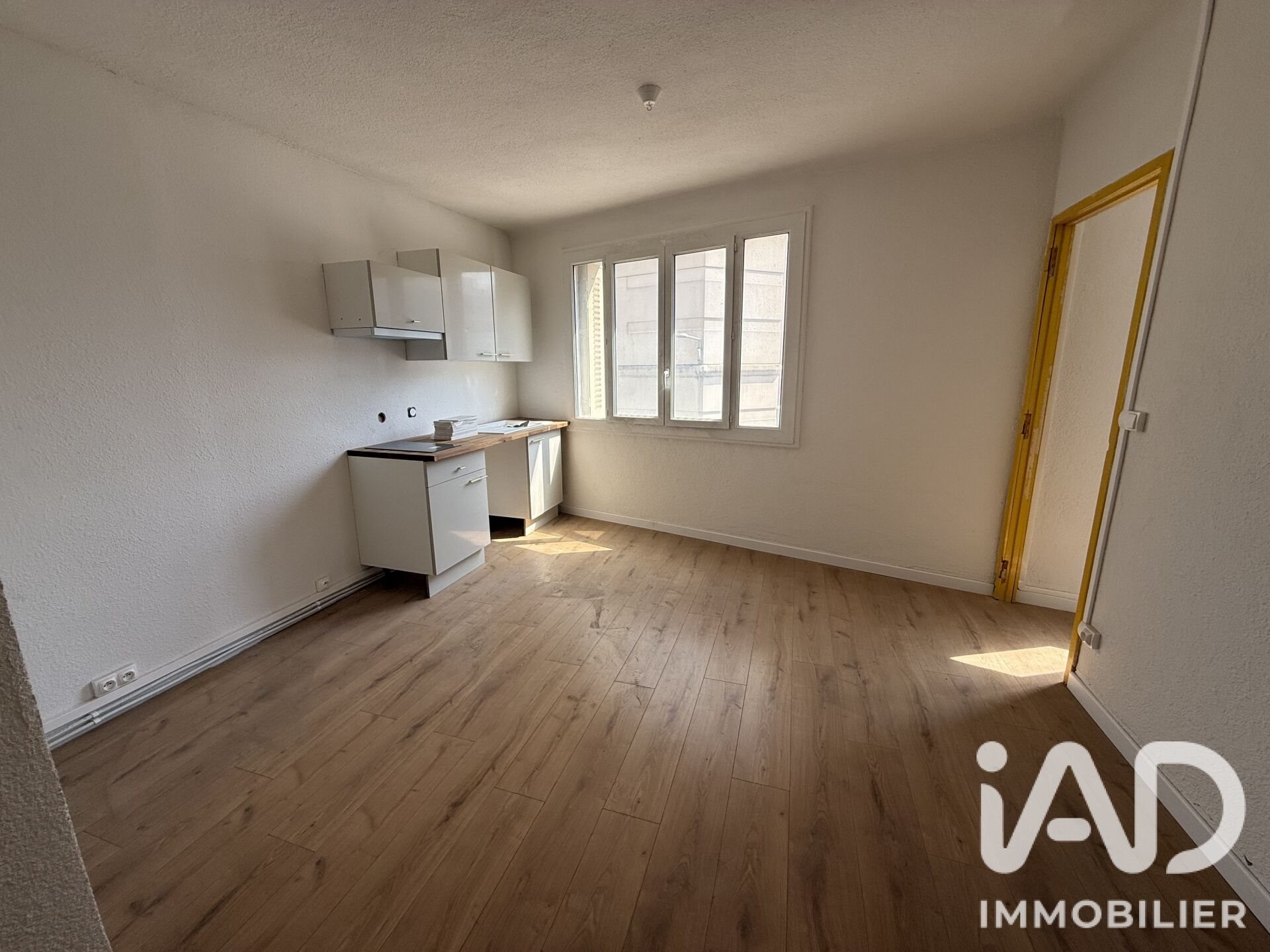 Appartement à louer, 30m², Nîmes